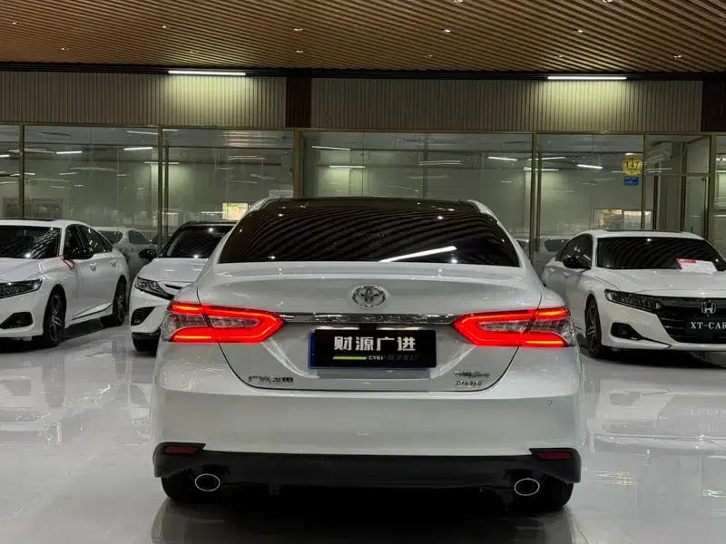 Camry 2019 Facelift 2.0G Luxury Edition — миниатюра 5
