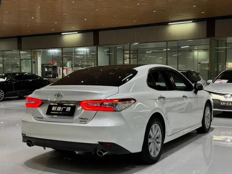 Camry 2019 Facelift 2.0G Luxury Edition — миниатюра 6