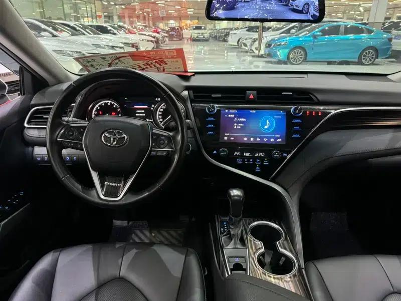 Camry 2019 Facelift 2.0G Luxury Edition — миниатюра 7