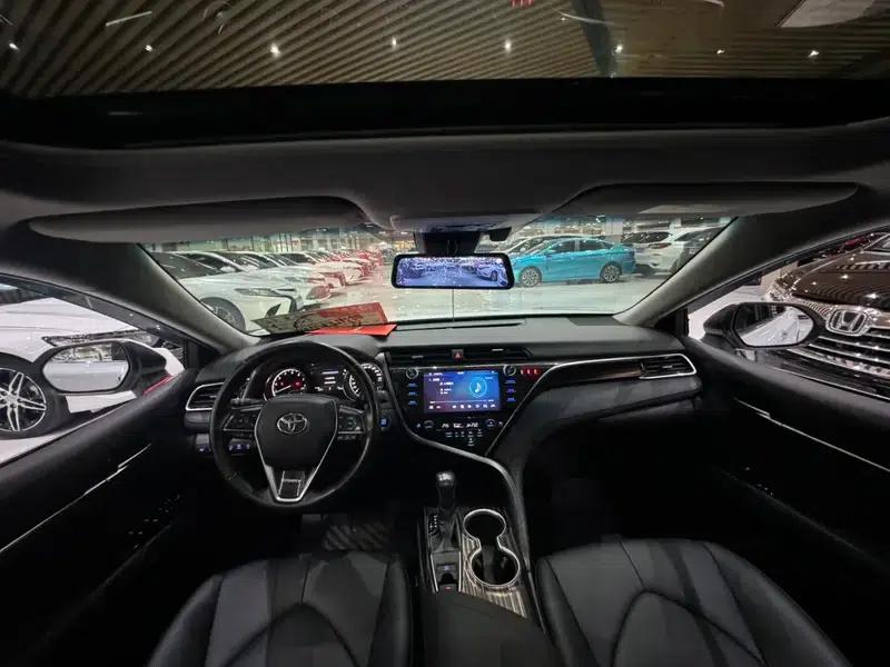 Camry 2019 Facelift 2.0G Luxury Edition — миниатюра 8