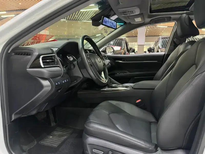 Camry 2019 Facelift 2.0G Luxury Edition — миниатюра 10