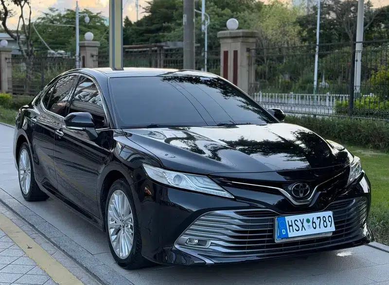 Camry 2019 Facelift 2.5G Luxury Edition — миниатюра 3