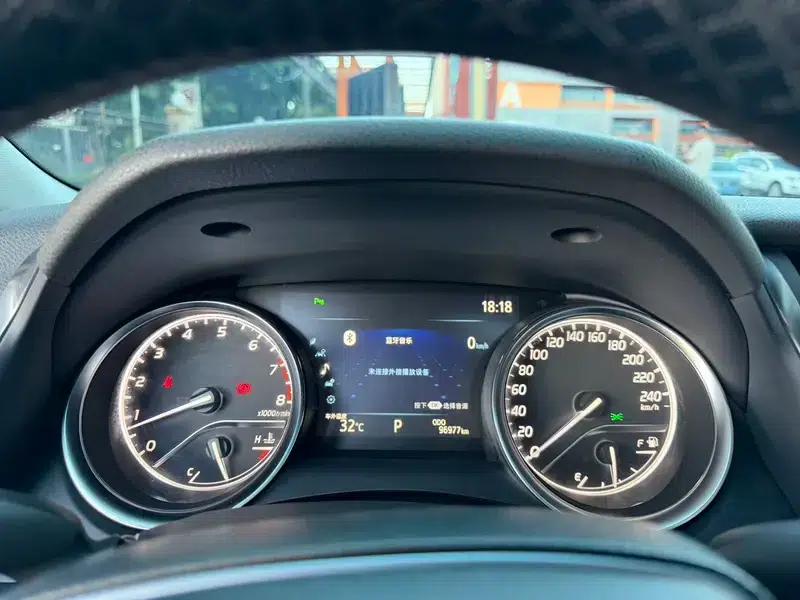 Camry 2019 Facelift 2.5G Luxury Edition — миниатюра 10