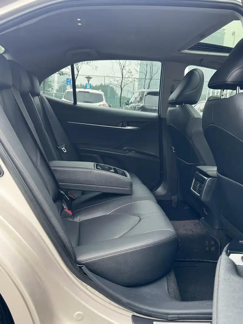 2023 Camry 2.0G Luxury Edition — миниатюра 10