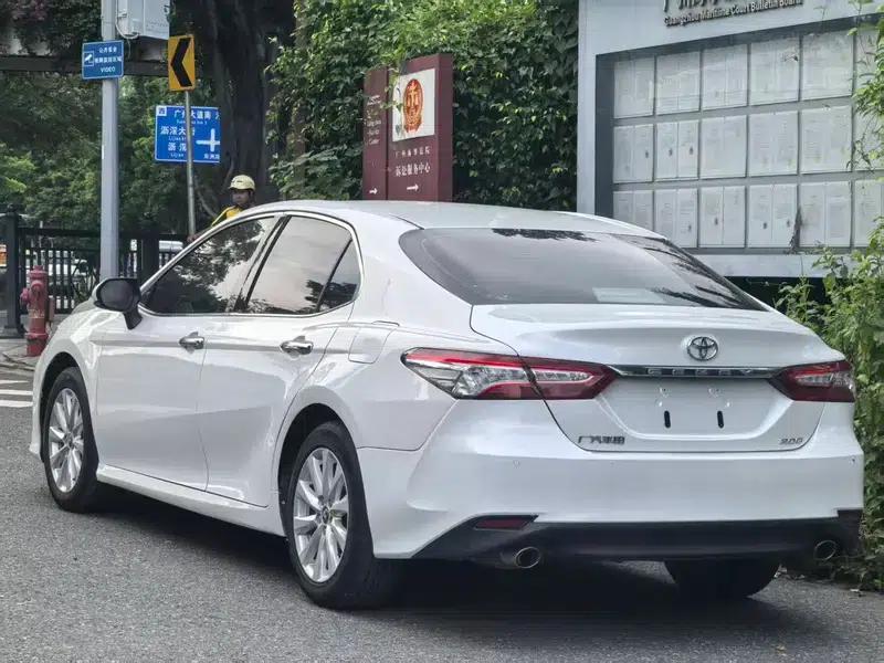 2019 Camry 2.0G Luxury Edition (China VI Emission Standard) — миниатюра 3