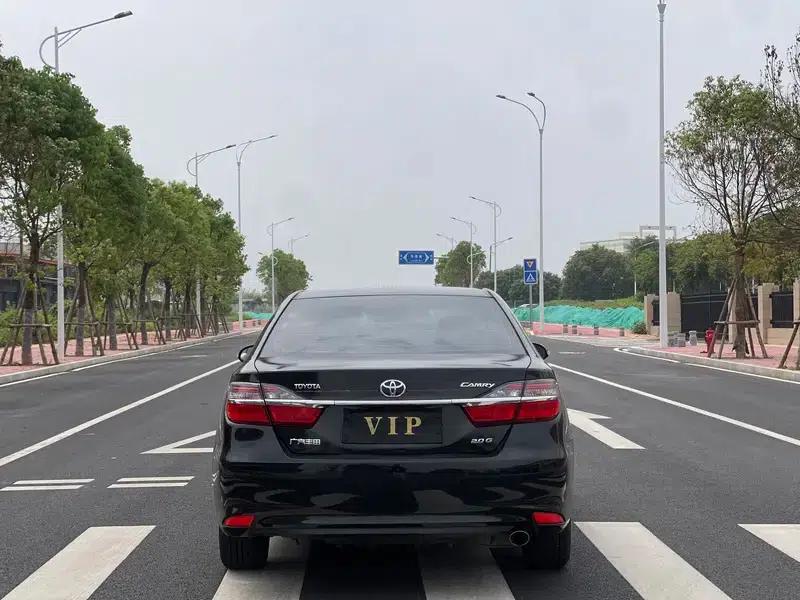 Camry 2016 2.0G 10th Anniversary Leading Edition — миниатюра 5