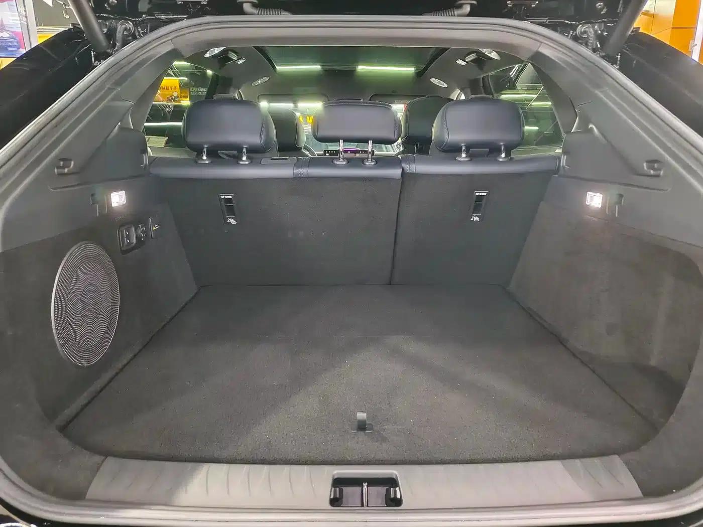 Voyah 2025 Four-Wheel Drive Qiankun Edition — миниатюра 17