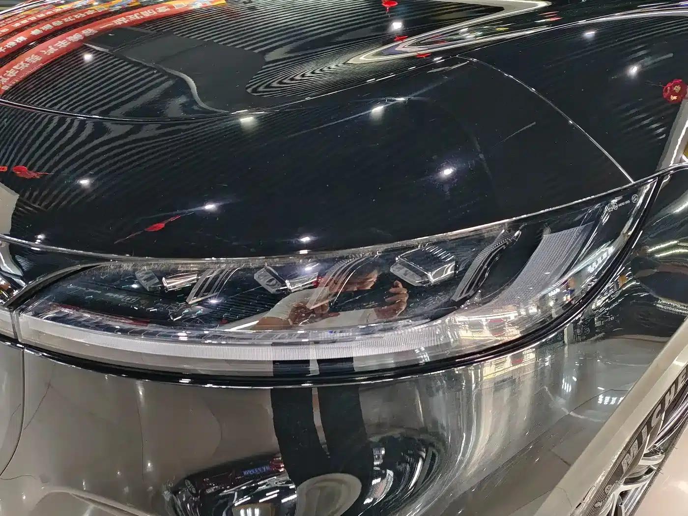 Voyah 2025 Four-Wheel Drive Qiankun Edition — миниатюра 3