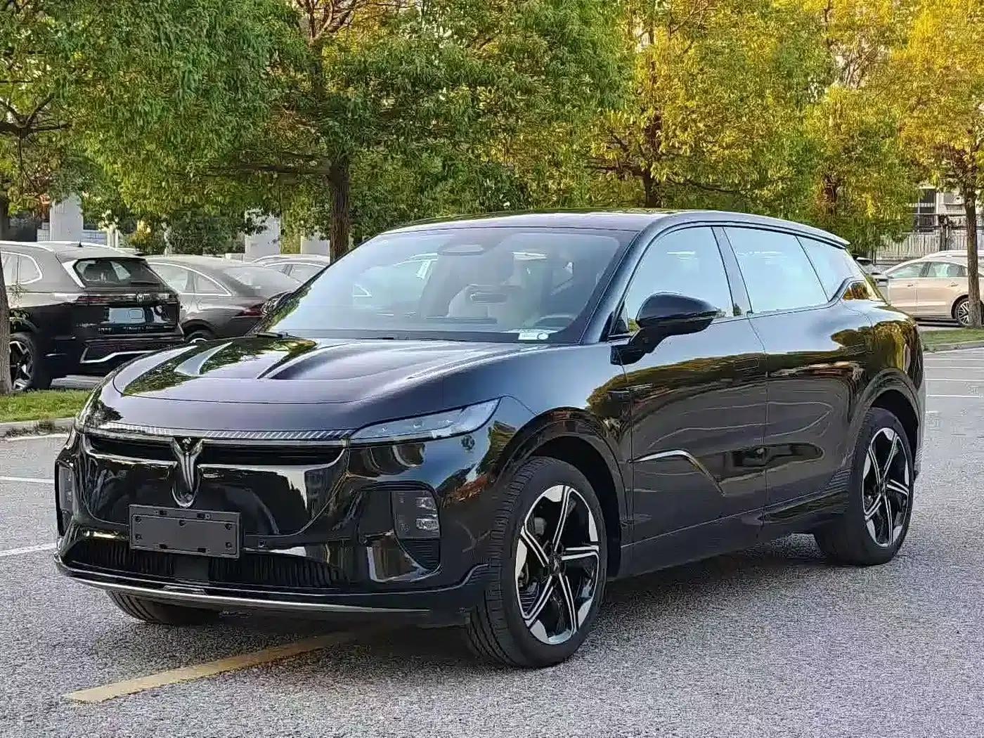 Voyah 2024 Long Range Supercharging Edition — миниатюра 1