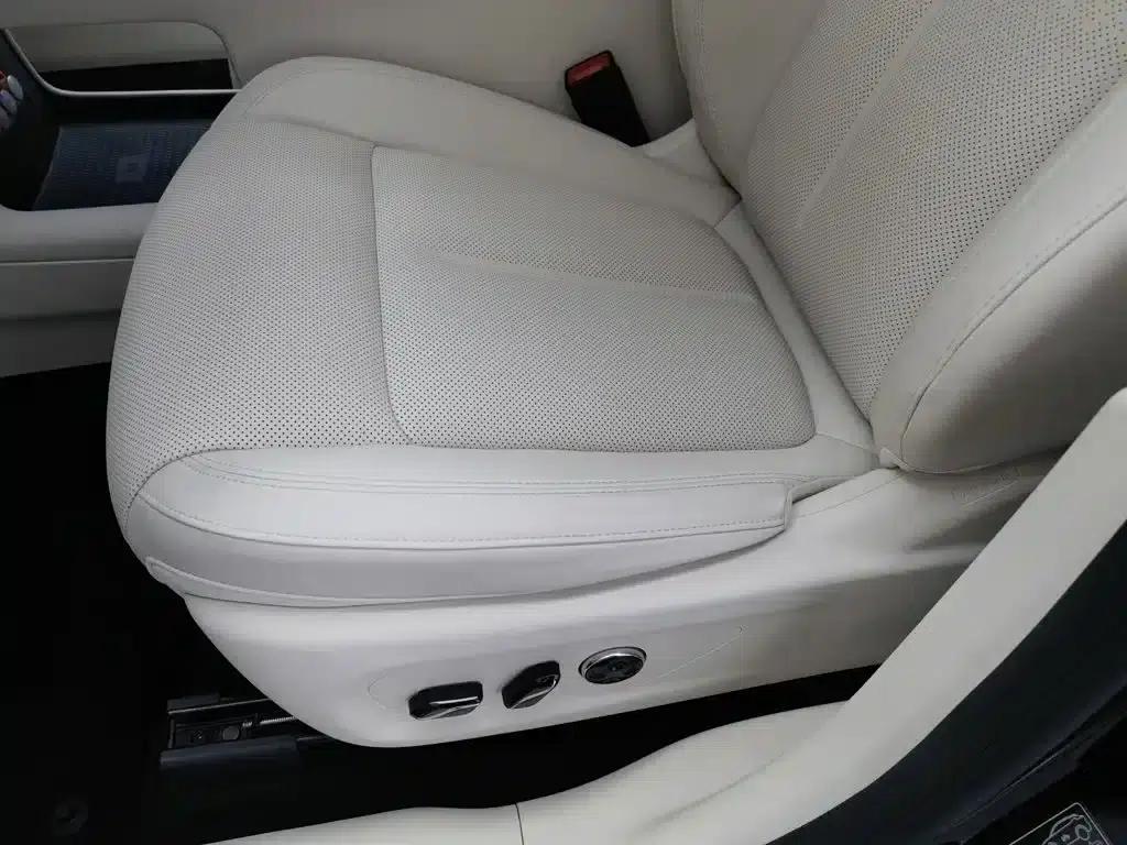 Voyah 2025 Four-Wheel Drive Qiankun Edition — миниатюра 20
