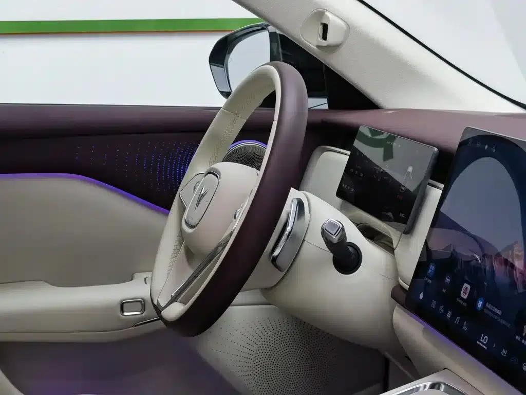 Voyah 2025 Four-Wheel Drive Qiankun Edition — миниатюра 22