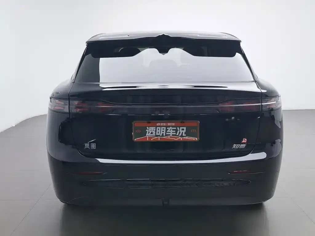 Voyah 2025 Four-Wheel Drive Qiankun Edition — миниатюра 4