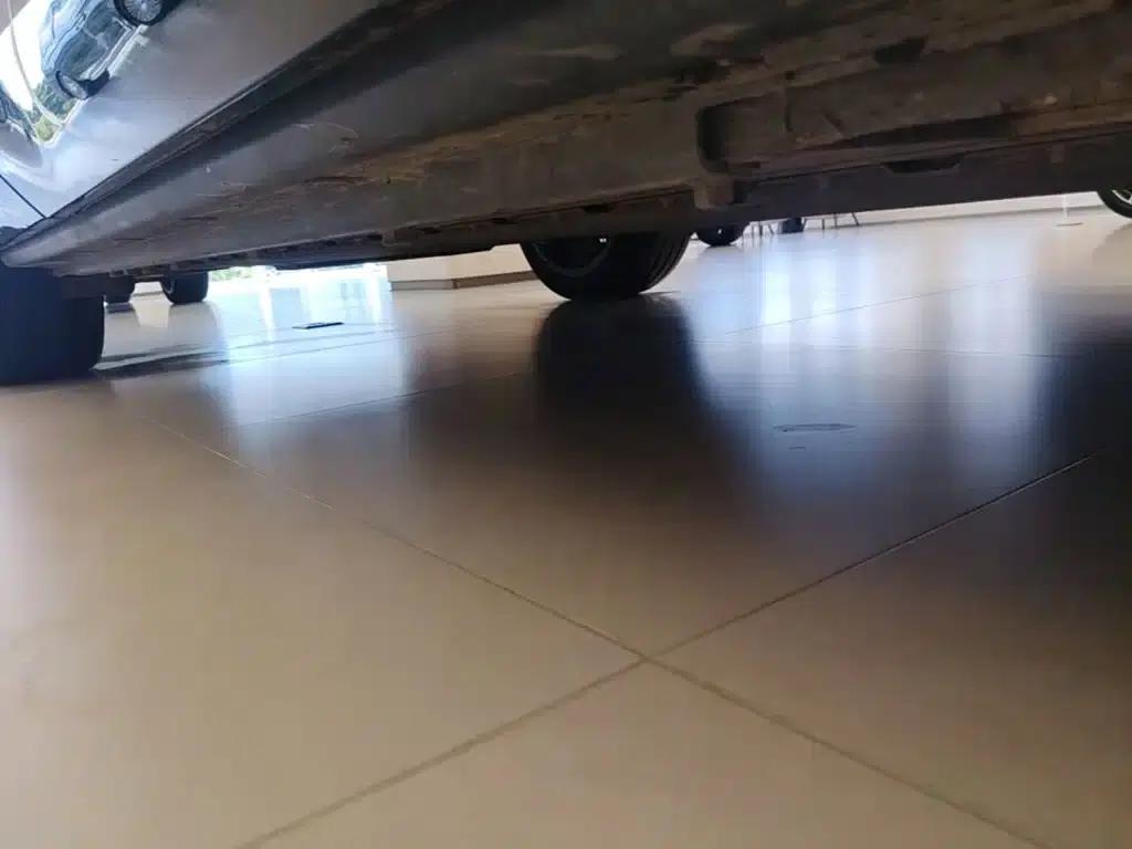 Voyah 2025 Four-Wheel Drive Qiankun Edition — миниатюра 2
