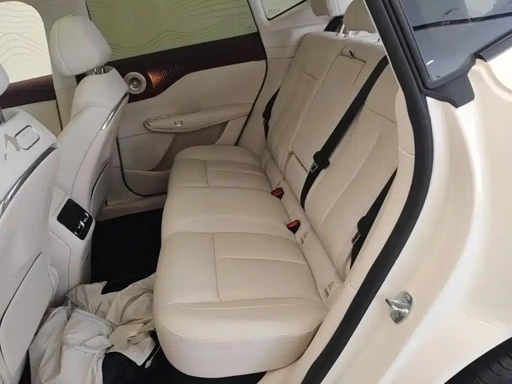 Voyah 2025 Four-Wheel Drive Qiankun Edition — миниатюра 24