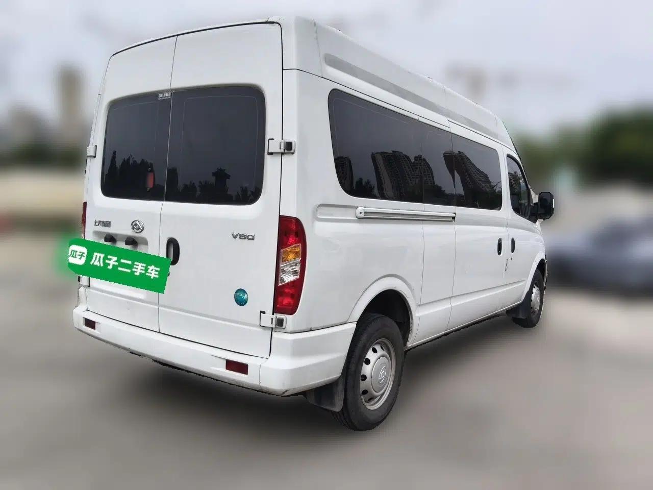 SAIC MAXUS Xintu V80 2025 Datong V80 2.0 Manual Diesel (7-Seater) — миниатюра 6