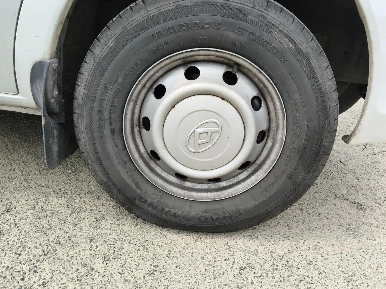 SAIC MAXUS Xintu V80 2025 Datong V80 2.0 Manual Diesel (7-Seater) — миниатюра 8