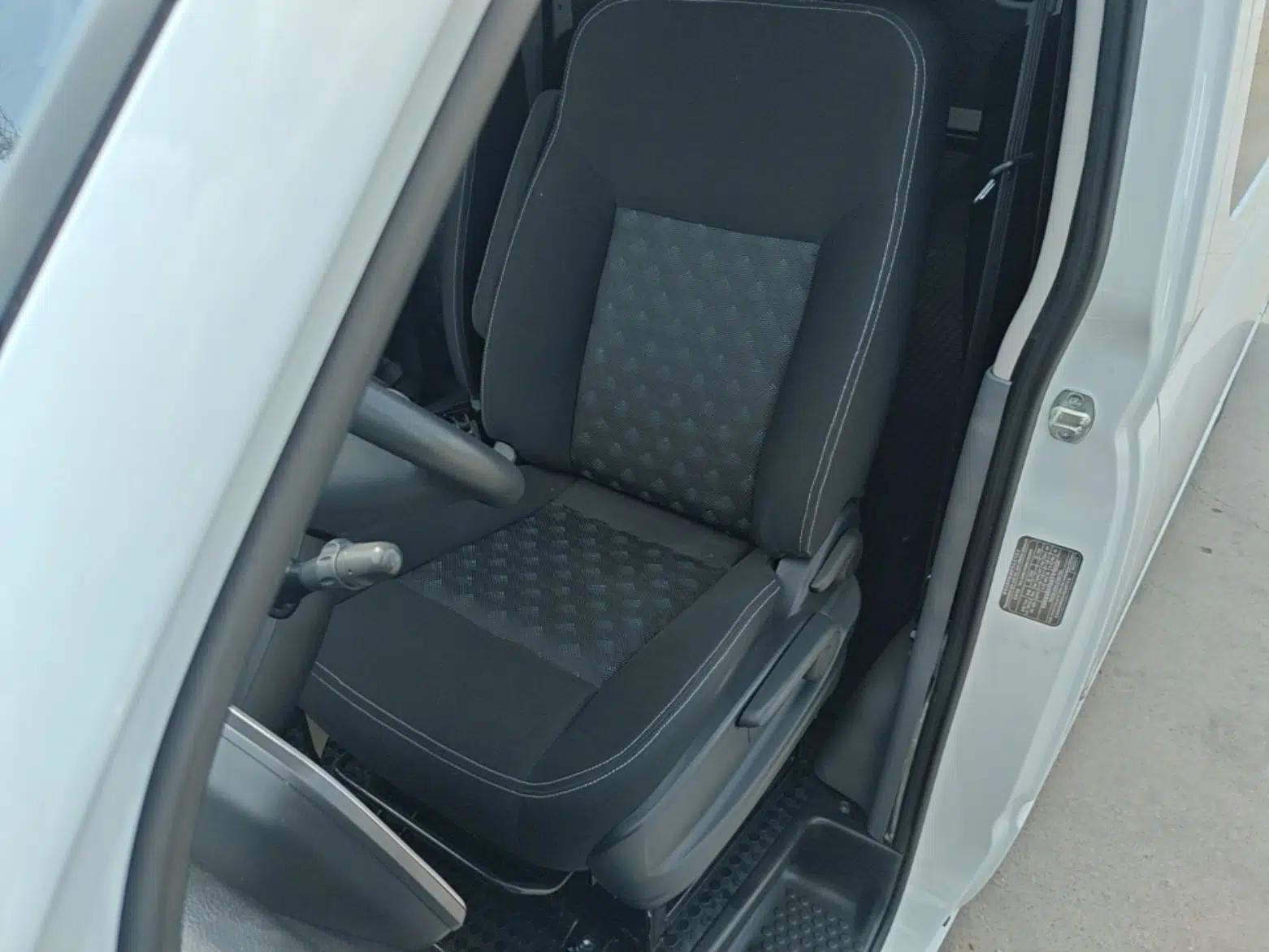 SAIC MAXUS Xintu V80 2024 Aotuntong Value Edition 6AMT Long Wheelbase Ultra-Low Roof 127 Ps 6/7/8/9-Seater — миниатюра 22