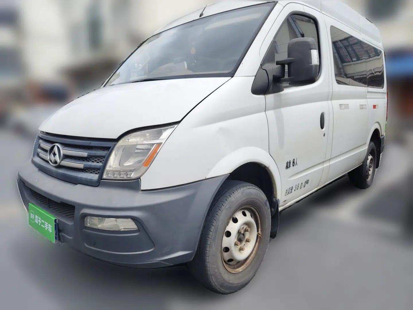 SAIC MAXUS Xintu V80 2012 2.5T Mid-Roof Value-Added Logistics Version D — миниатюра 1