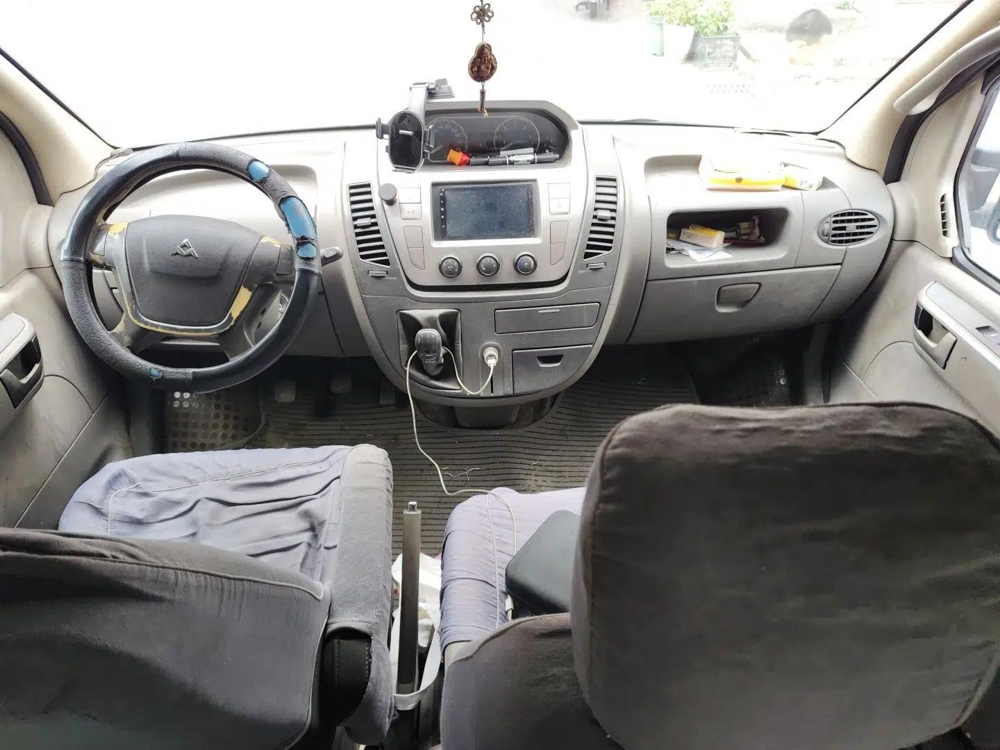 SAIC MAXUS Xintu V80 2012 2.5T Mid-Roof Value-Added Logistics Version D — миниатюра 9