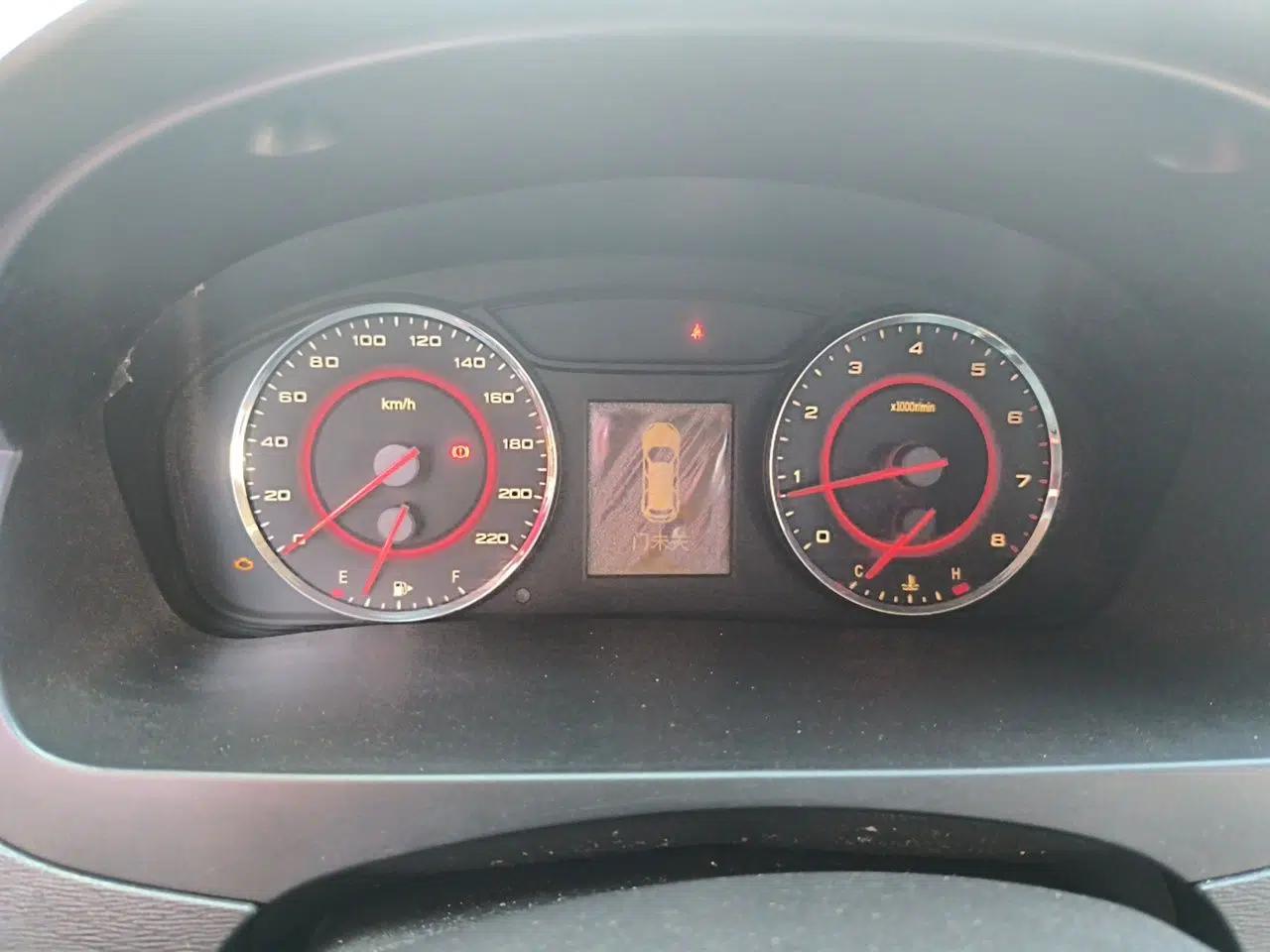 SAIC MAXUS G10 2014 2.0T Automatic Elite Edition — миниатюра 11