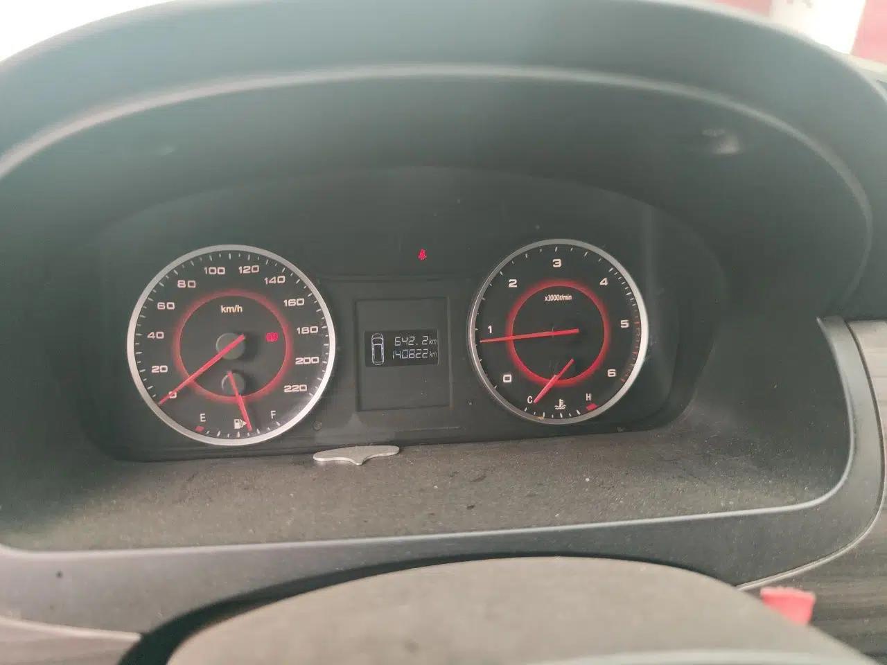 SAIC MAXUS G10 2016 1.9T Manual Elite Edition Diesel China V Standard — миниатюра 12