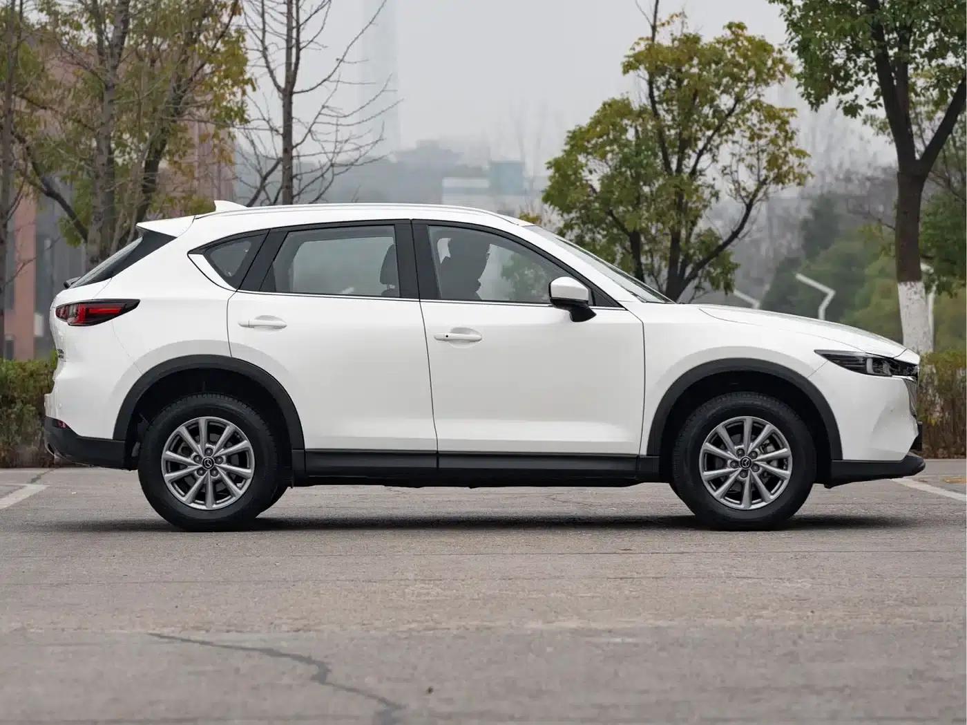 Mazda CX-5 2024 2.0L Automatic 2WD Smart Edition — миниатюра 6