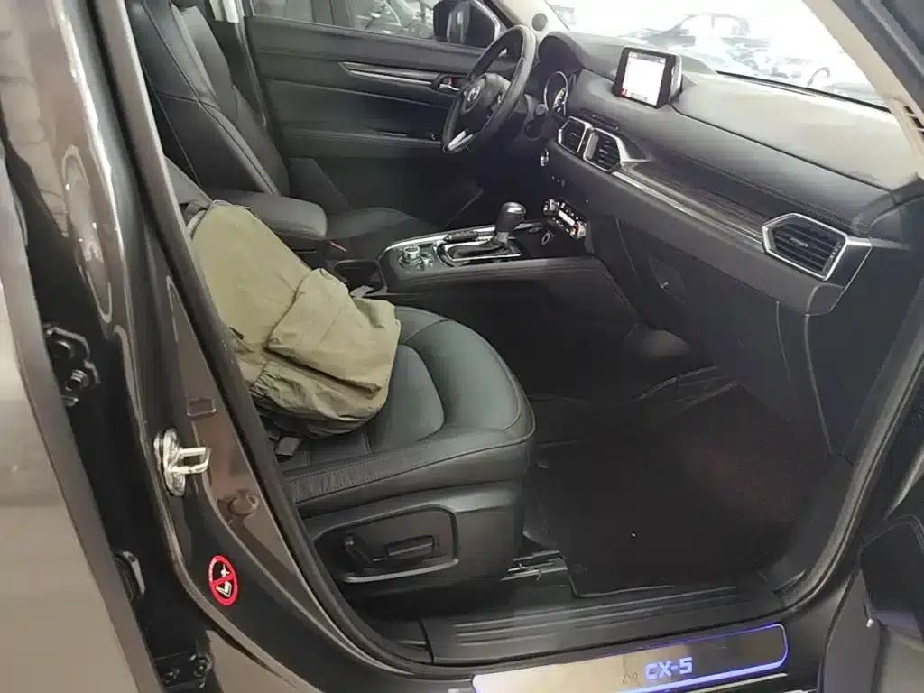 Mazda CX-5 2017 2.5L Automatic AWD Flagship Model (National V Emission Standard) — миниатюра 25