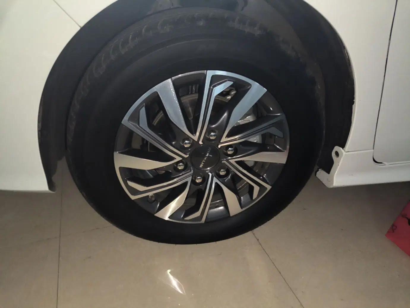SAIC MAXUS G20 2023 PLUS 2.0T Gasoline Automatic Luxury Edition — миниатюра 15