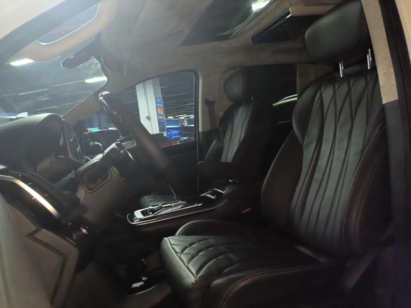 SAIC MAXUS G20 2023 PLUS 2.0T Gasoline Automatic Luxury Edition — миниатюра 22