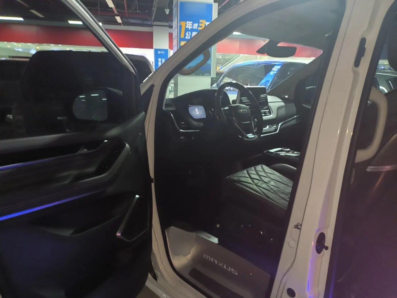 SAIC MAXUS G20 2023 PLUS 2.0T Gasoline Automatic Luxury Edition — миниатюра 23