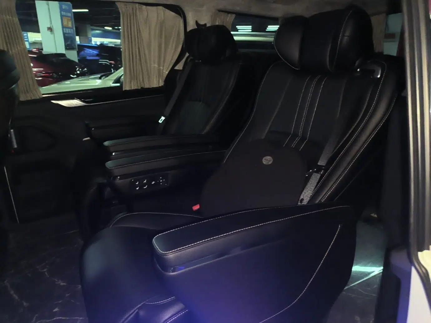 SAIC MAXUS G20 2023 PLUS 2.0T Gasoline Automatic Luxury Edition — миниатюра 25