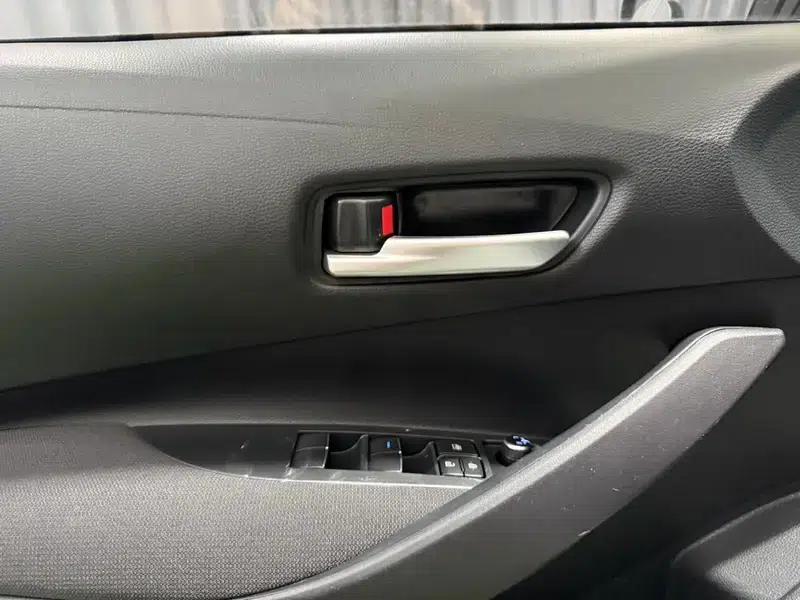 2021 Toyota Corolla 1.2T S-CVT Elite PLUS Edition — миниатюра 17