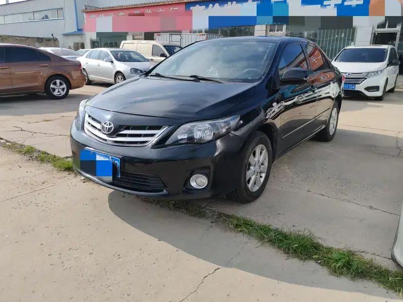 2013 Toyota Corolla Special Edition 1.6L Automatic GL — миниатюра 1