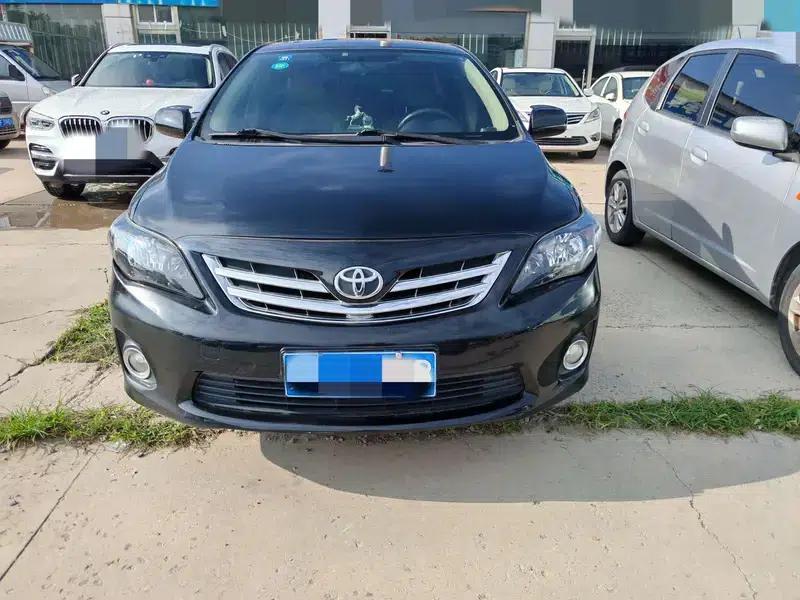 2013 Toyota Corolla Special Edition 1.6L Automatic GL — миниатюра 2