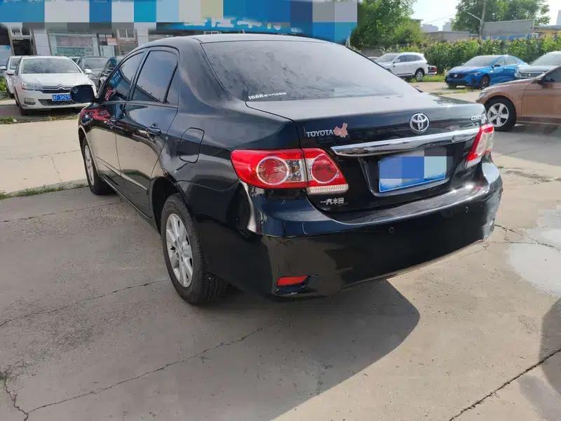 2013 Toyota Corolla Special Edition 1.6L Automatic GL — миниатюра 4