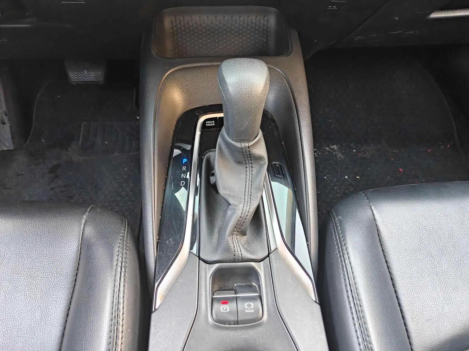 2021 Toyota Corolla Hybrid 1.8L E-CVT Elite Edition — миниатюра 14