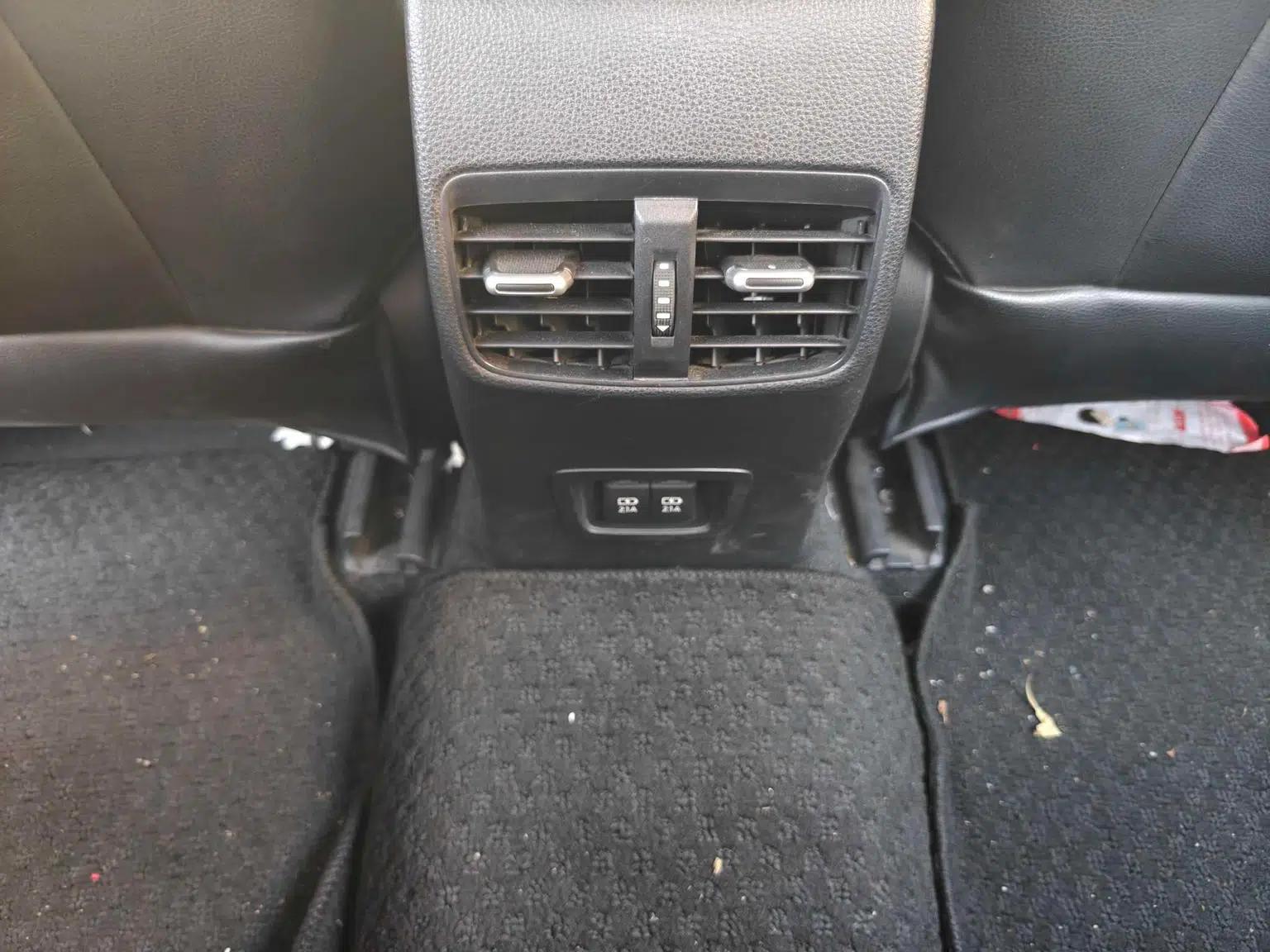 2021 Toyota Corolla Hybrid 1.8L E-CVT Elite Edition — миниатюра 20