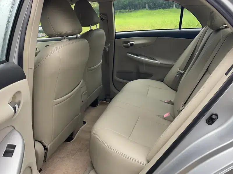 2011 Corolla 1.6L Automatic GL — миниатюра 20