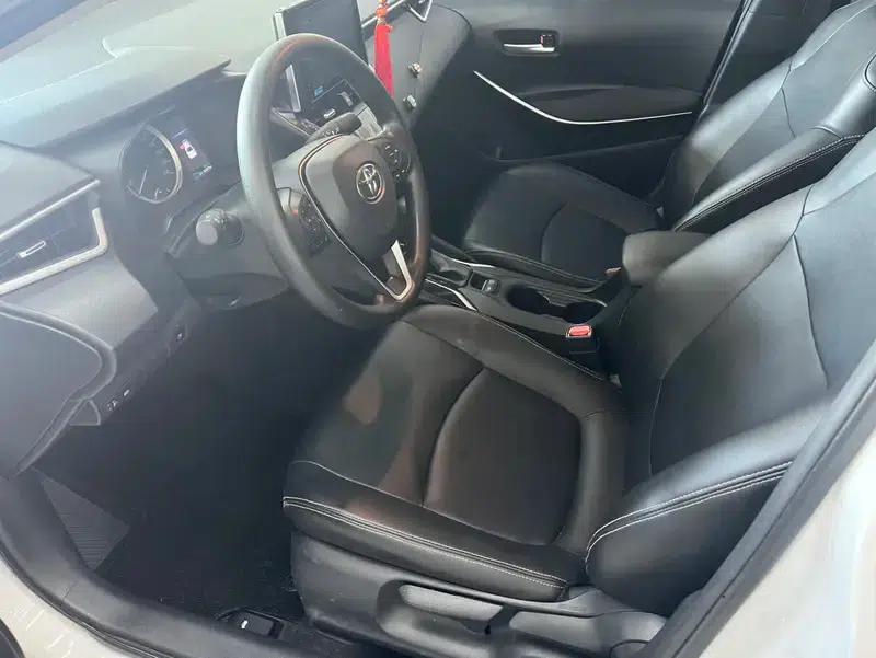 2021 Toyota Corolla Hybrid 1.8L E-CVT Elite Edition — миниатюра 8