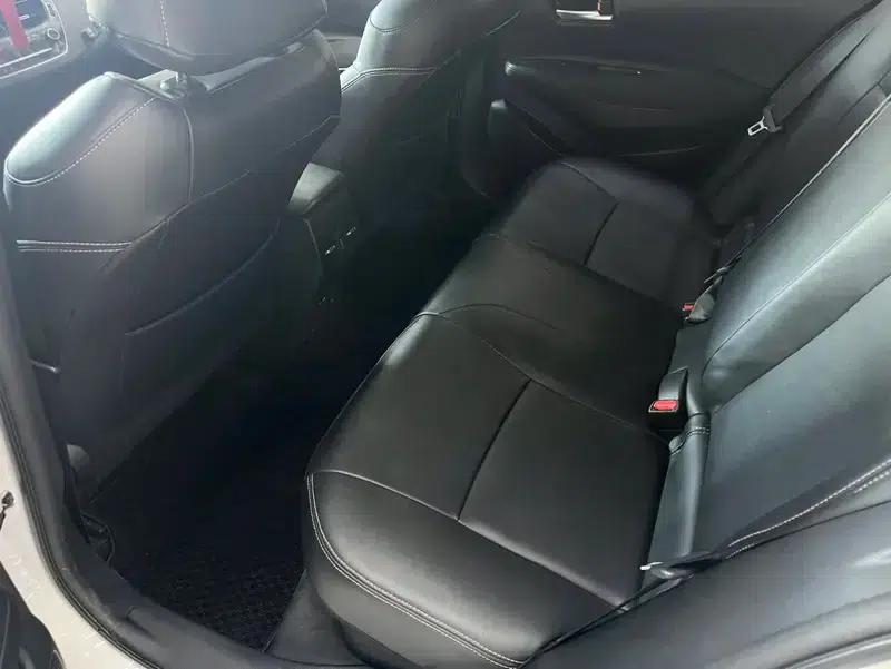 2021 Toyota Corolla Hybrid 1.8L E-CVT Elite Edition — миниатюра 9