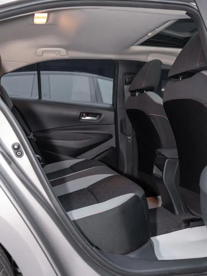 2023 Toyota Corolla 1.2T S-CVT Elite Edition — миниатюра 8