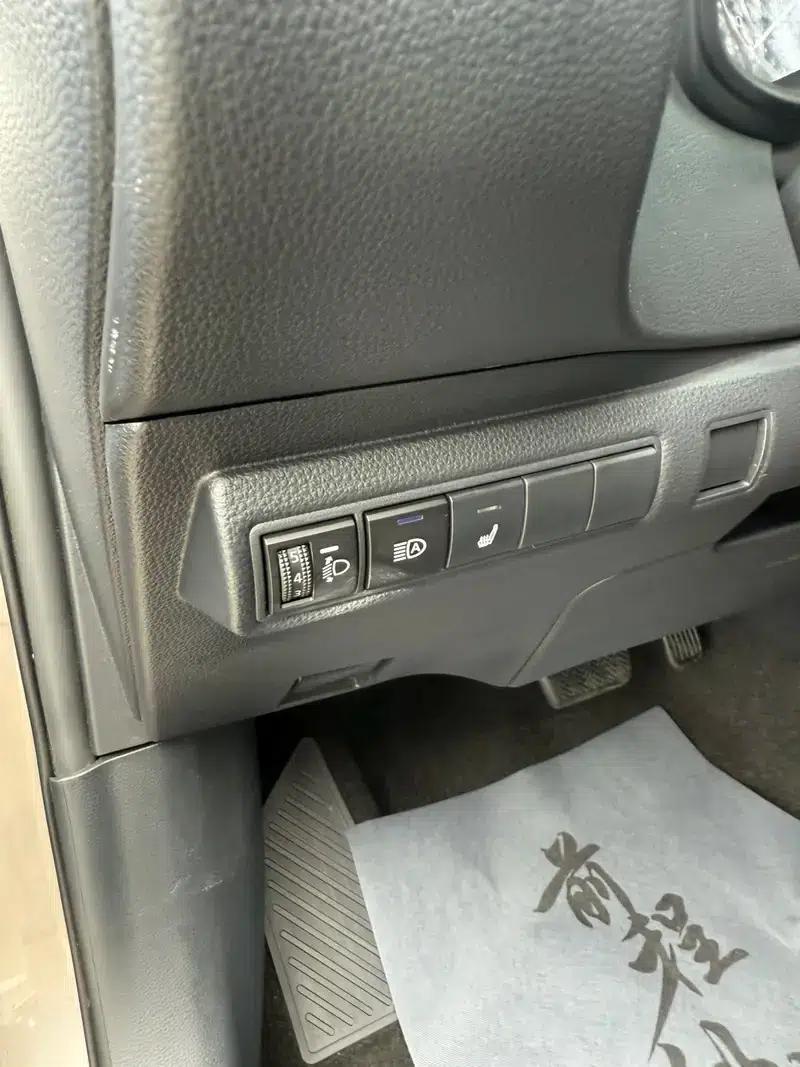 2023 Toyota Corolla 1.2T S-CVT Pioneer Edition — миниатюра 9