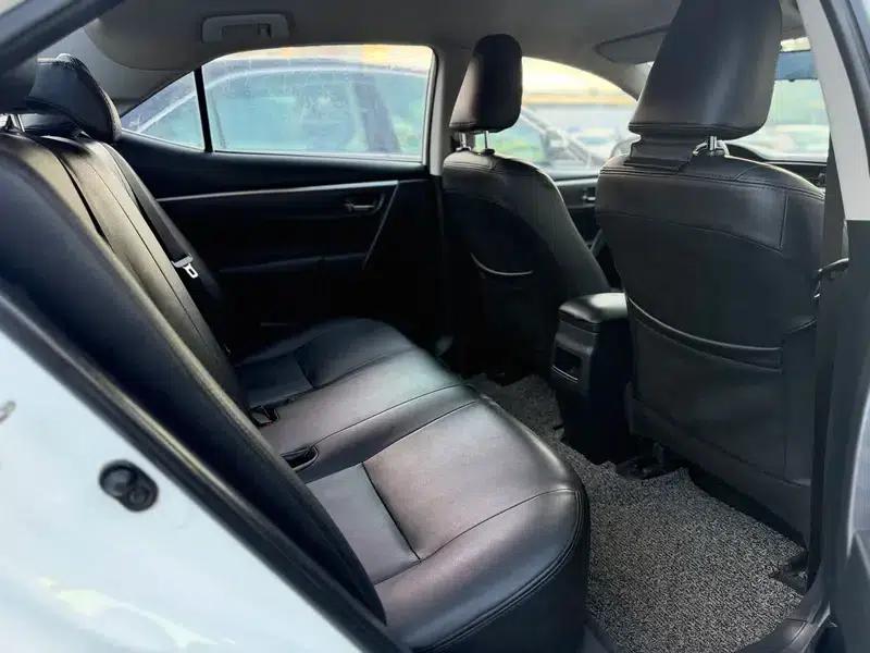 2017 Toyota Corolla Facelift 1.6L S-CVT GL (National V Emission Standard) — миниатюра 16