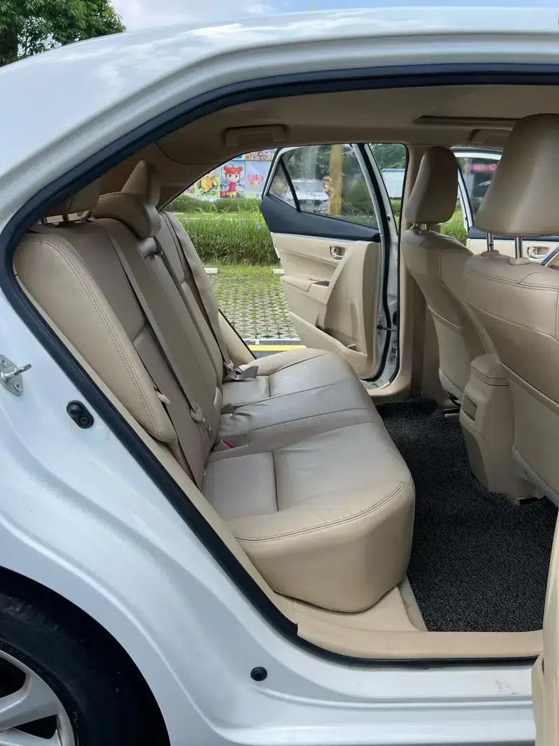 2016 Toyota Corolla 1.6L CVT GL-i Cool Edition — миниатюра 7