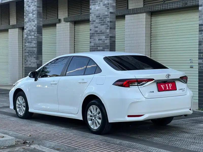 2021 Toyota Corolla 1.2T S-CVT Elite Edition — миниатюра 4