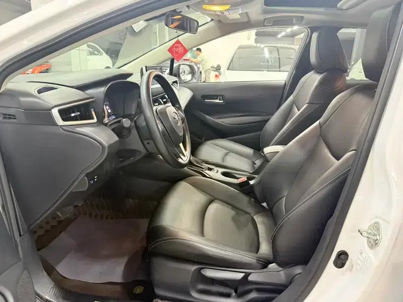 2023 Toyota Corolla 1.2T S-CVT Elite Edition — миниатюра 13