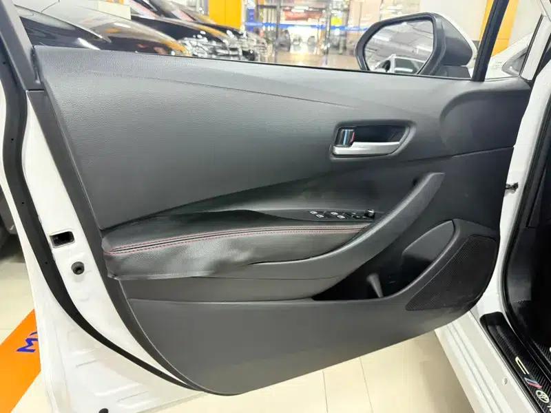 2023 Toyota Corolla 1.2T S-CVT Elite Edition — миниатюра 15