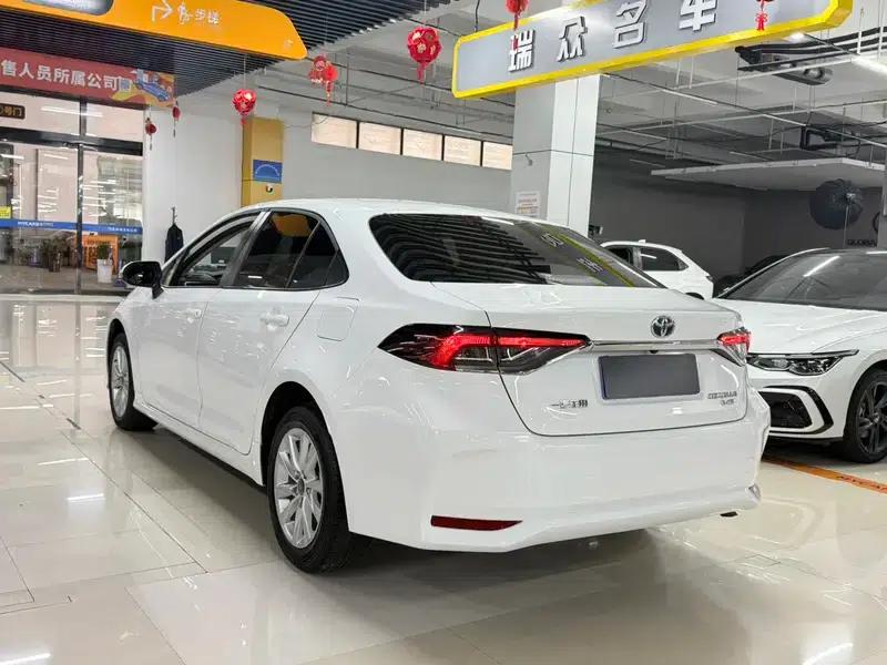 2023 Toyota Corolla 1.2T S-CVT Elite Edition — миниатюра 4