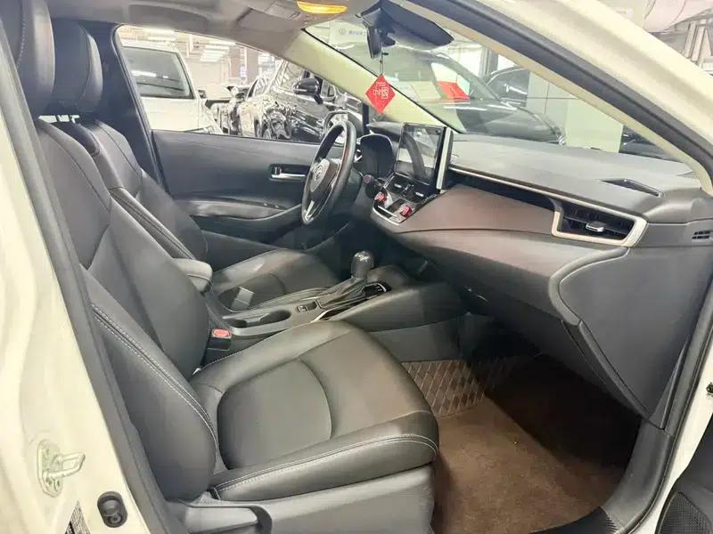 2023 Toyota Corolla 1.2T S-CVT Elite Edition — миниатюра 8