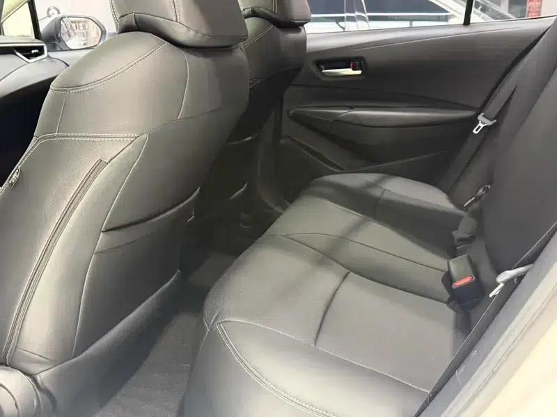 2021 Toyota Corolla 1.2T S-CVT Elite Edition — миниатюра 17